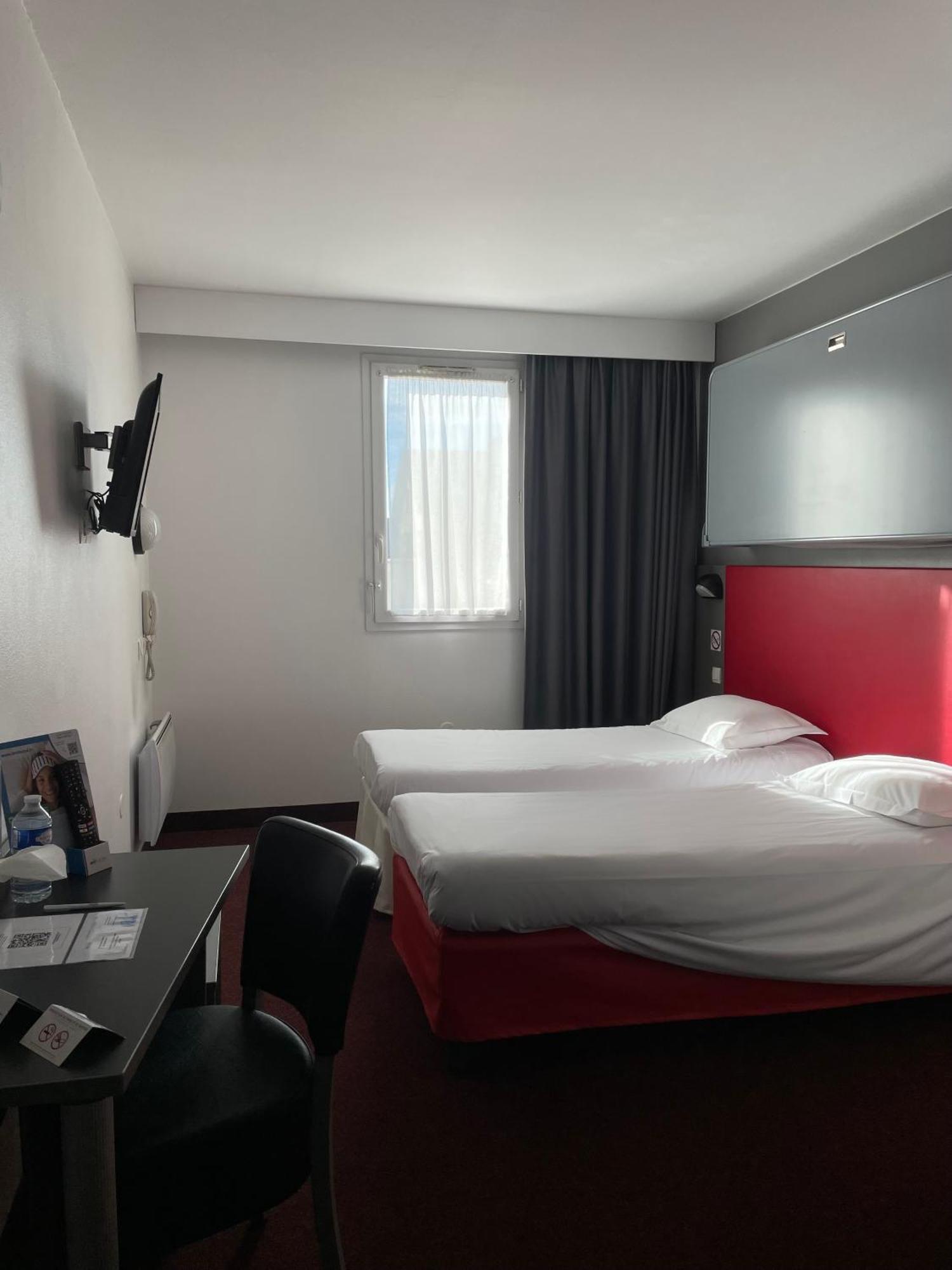 Brit Hotel Marvejols Bilik gambar
